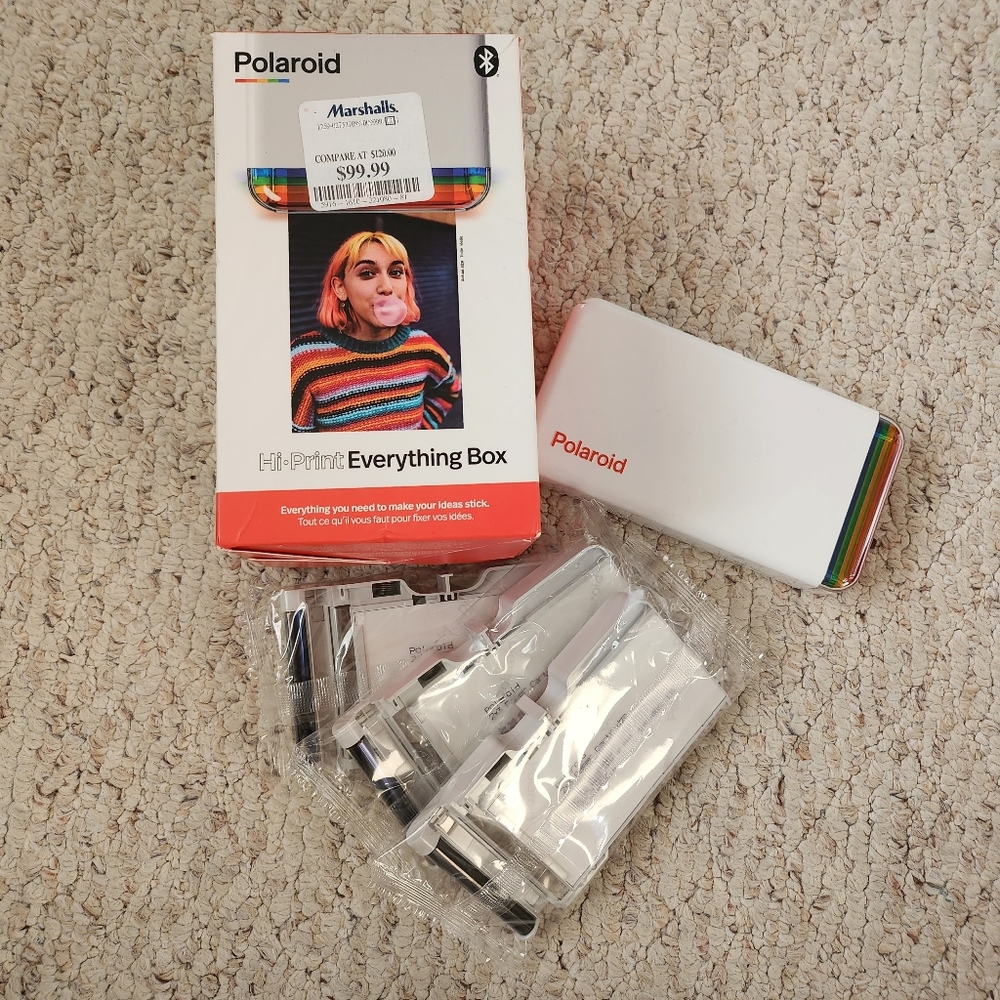 COPY - Portable Polaroid instant picture printer
